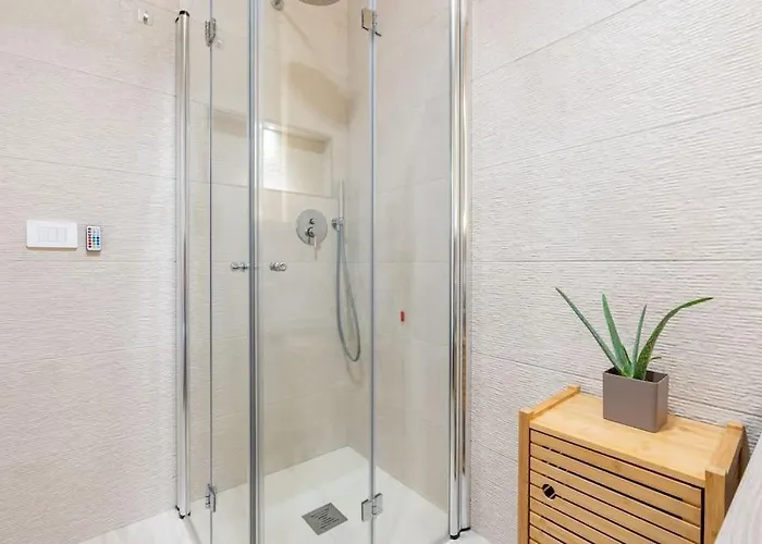 Metro A 1 Min - Casa Elegante - 3 Bagni En